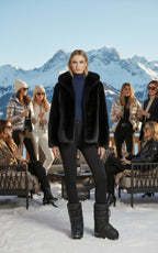 Katie Mink hoody in black mink Lilly e Violetta